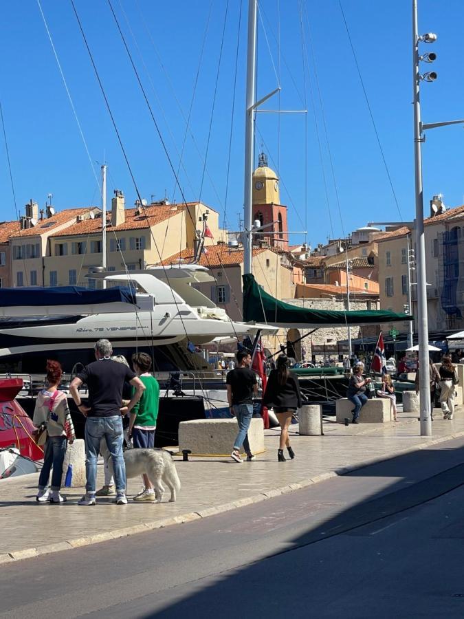 Grand Studio Neuf A 50 M Du Port Saint Tropez Bagian luar foto